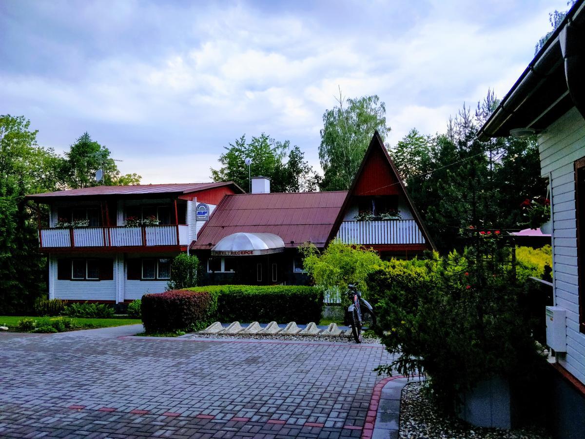 Pension Koliba Krnov Kültér fotó